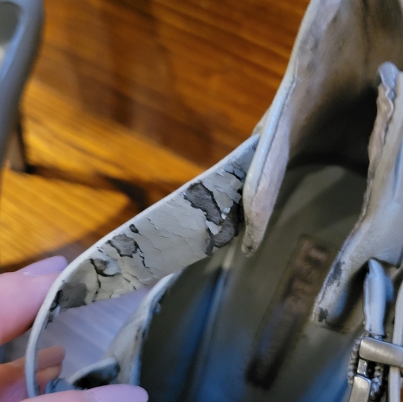 BCBG Womens Grey Leather Open Toe Buckle Stiletto Heel Ankle Strap Booties 6M - Picture 14 of 16